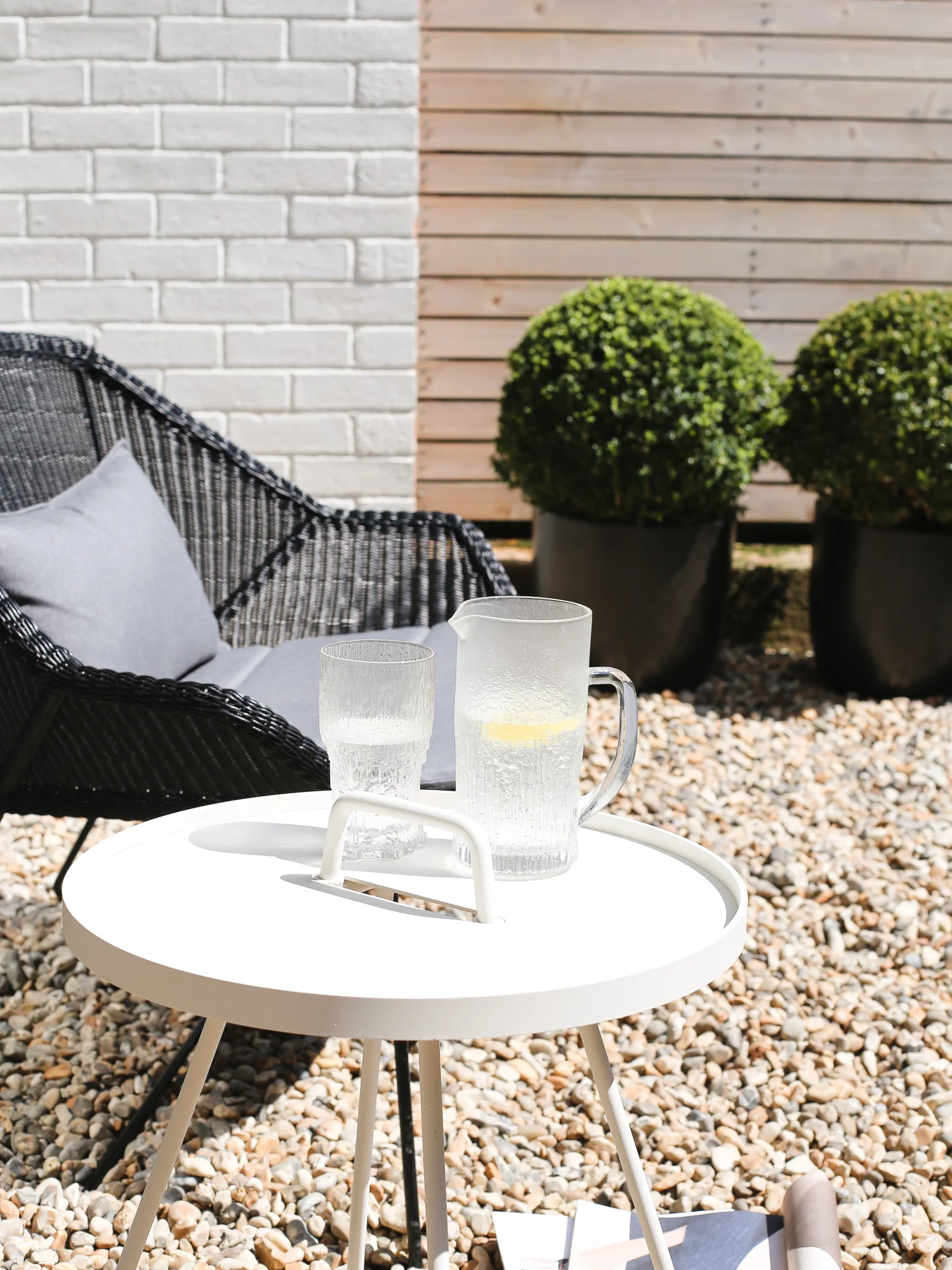 Danish outdoor furniture from Cane-line - Design Hunter - Danish Garden Furniture Design